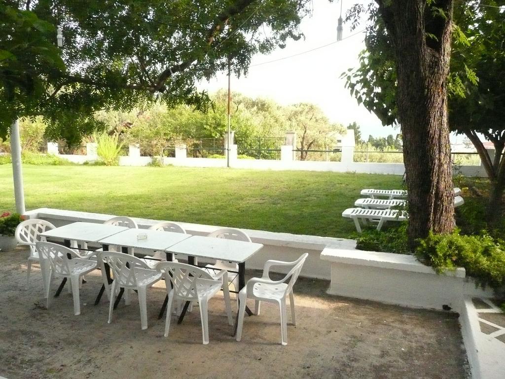 Filoxenia Apartment Skopelos Town Exterior photo